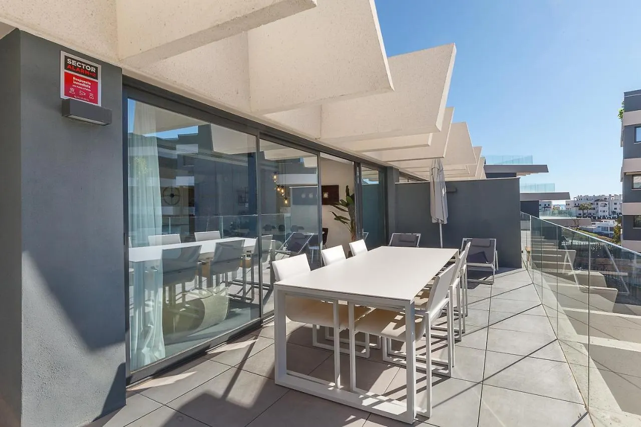 Luxury Apartment With 3 Bedrooms Estepona
