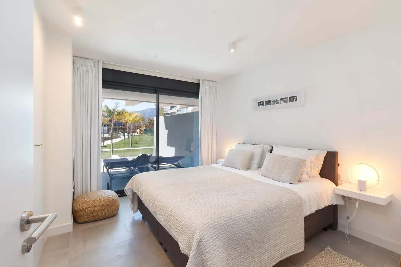 Luxury Apartment With 3 Bedrooms Estepona Spain